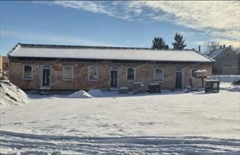 Eladó Győrújbaráti tégla lakás hirdetés (23997344)