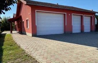 Kiadó Szadai családi ház hirdetés (49997679)