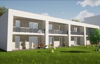 Eladó Komáromi tégla lakás hirdetés (25436743)