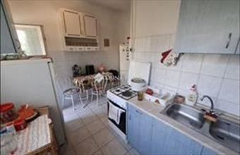 Eladó Kiskunfélegyházai csúsztatott zsalus lakás hirdetés (77419486)