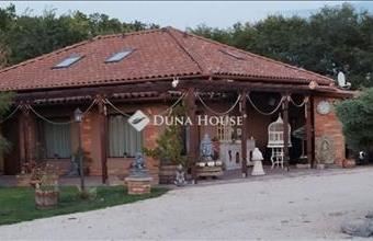 Eladó Szarvasi családi ház hirdetés (77176449)