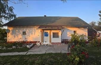 Eladó Tetétleni családi ház hirdetés (15337217)