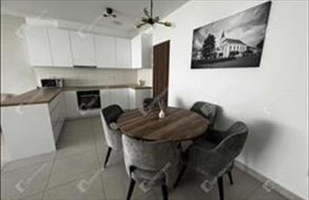 Kiadó Székesfehérvári tégla lakás hirdetés (43593639)