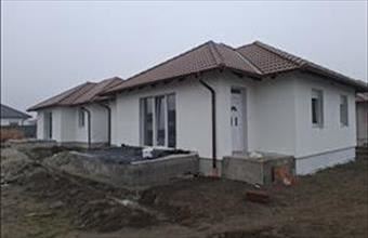 Eladó Jászberényi ikerház hirdetés (53325946)