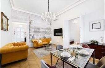 Eladó Budapest VI. kerületi tégla lakás hirdetés (79226837)