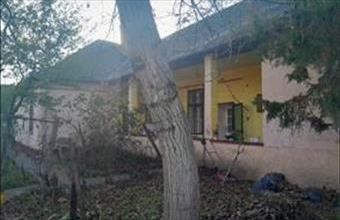 Eladó Hajdúsámsoni üzlethelyiség utcafronton hirdetés (83535586)