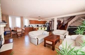 Eladó Táti családi ház hirdetés (78634354)