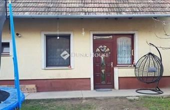 Eladó Pócsmegyeri családi ház hirdetés (22416956)