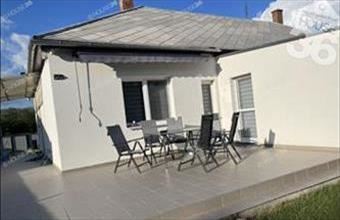 Eladó Izsáki ikerház hirdetés (72733372)