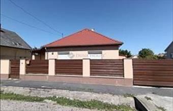 Eladó Siófoki családi ház hirdetés (15537448)