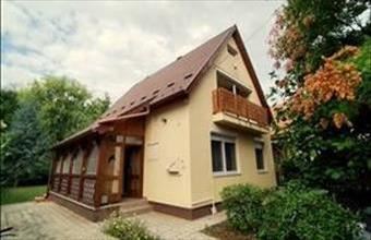 Eladó Balatonberényi családi ház hirdetés (24429938)