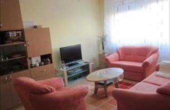 Eladó Győri panel lakás hirdetés (22797683)