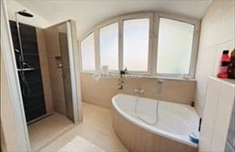 Eladó Budapest XI. kerületi családi ház hirdetés (22253944)