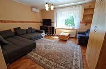 Eladó Siklósi családi ház hirdetés (35874453)