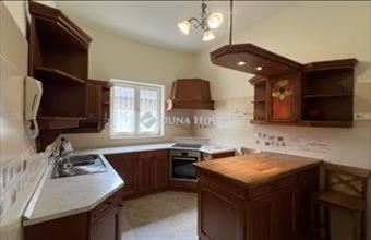 Eladó Budapest XVI. kerületi családi ház hirdetés (33327996)