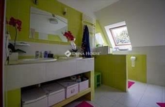 Eladó Szegedi családi ház hirdetés (48764347)