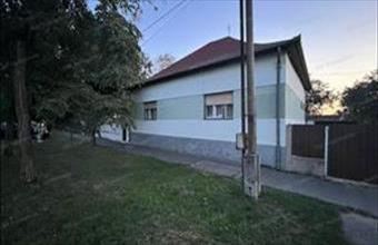 Eladó Hajdúszoboszlói családi ház hirdetés (68399432)