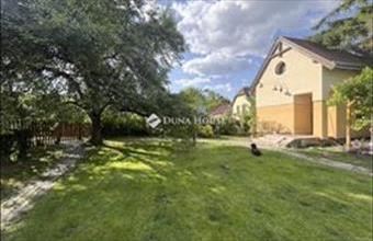 Eladó Kecskeméti családi ház hirdetés (92417322)