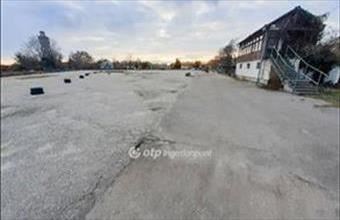 Eladó Szentesi fejlesztési lakóterület hirdetés (94773948)