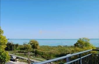 Eladó Csopaki tégla lakás hirdetés (49477775)