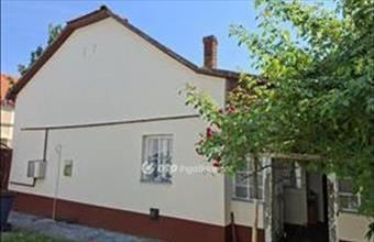 Eladó Hajdúböszörményi családi ház hirdetés (73734282)