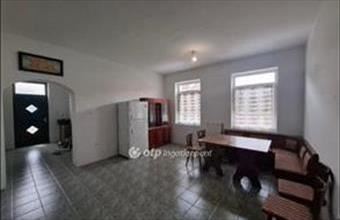 Eladó Egeri családi ház hirdetés (59427145)