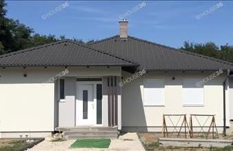 Eladó Kecskeméti családi ház hirdetés (54138758)