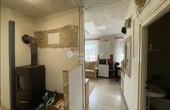 Eladó Nyergesújfalui tégla lakás hirdetés (95366531)