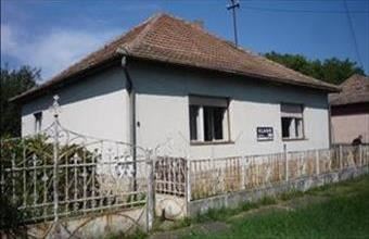 Cserélhető Bükkösdi családi ház hirdetés (73777334)