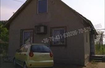 Eladó Tápiószelei családi ház hirdetés (35567739)