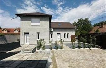 Eladó Jászberényi családi ház hirdetés (27294767)