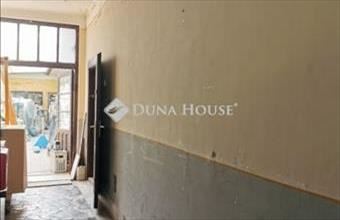 Eladó Esztergomi családi ház hirdetés (34171824)