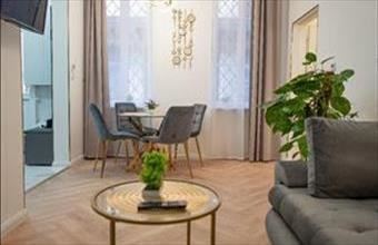 Eladó Budapest VI. kerületi tégla lakás hirdetés (93343391)