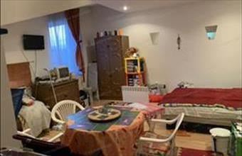 Eladó Komáromi tégla lakás hirdetés (42575494)