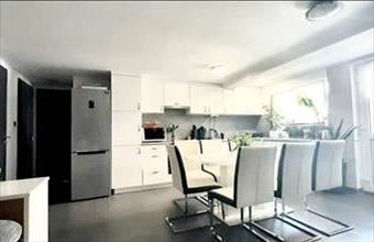 Eladó Váci családi ház hirdetés (79313664)