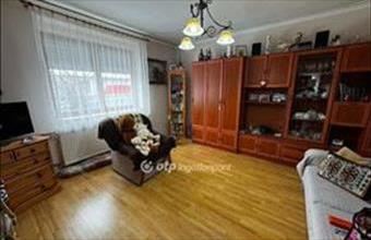 Eladó Debreceni családi ház hirdetés (44479967)