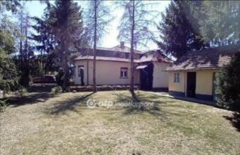 Eladó Négyesi családi ház hirdetés (98668484)