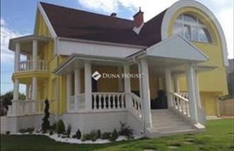 Eladó Szécsényi családi ház hirdetés (19734465)