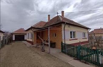 Eladó Tápiószőlősi családi ház hirdetés (55357338)