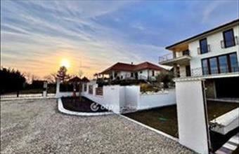 Eladó Balatonfüredi ikerház hirdetés (33374669)