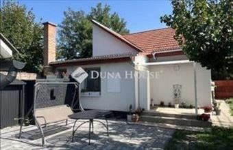 Eladó Vecsési családi ház hirdetés (23743233)