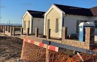 Eladó Csörögi ikerház hirdetés (49427523)