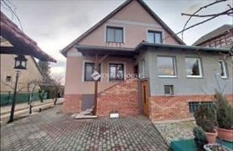 Eladó Nagyvenyimi családi ház hirdetés (52435837)