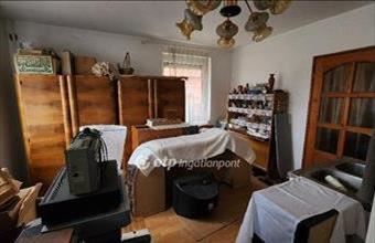 Eladó Szegedi családi ház hirdetés (66943932)