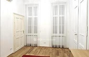 Eladó Budapest VI. kerületi tégla lakás hirdetés (64342358)