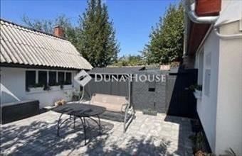 Eladó Vecsési családi ház hirdetés (42955476)