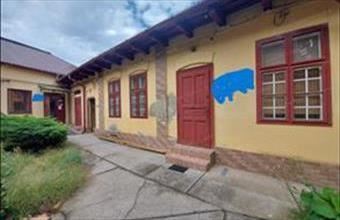 Eladó Szolnoki családi ház hirdetés (22373764)