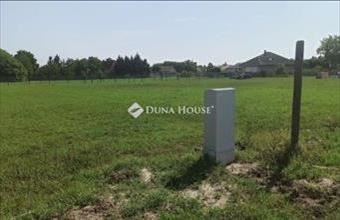 Eladó Tököli lakóövezeti telek hirdetés (44353784)