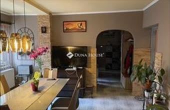 Eladó Budapest XXI. kerületi családi ház hirdetés (53193312)