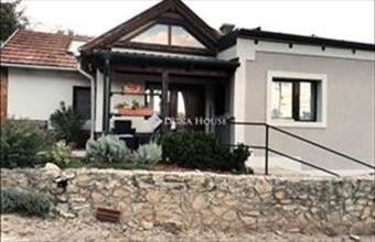 Eladó Balatonalmádi családi ház hirdetés (18433445)